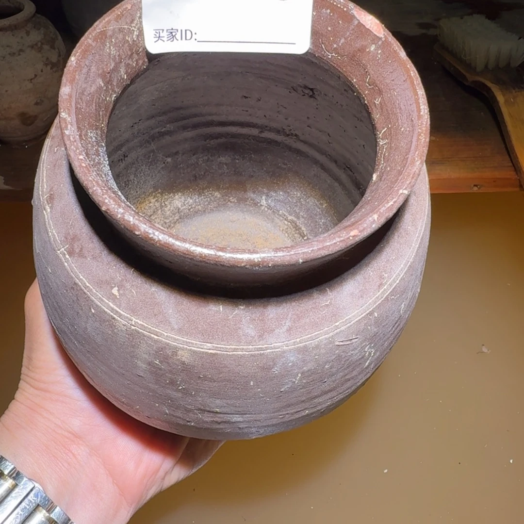 盆***鼎其他漂亮的小瓷瓶子