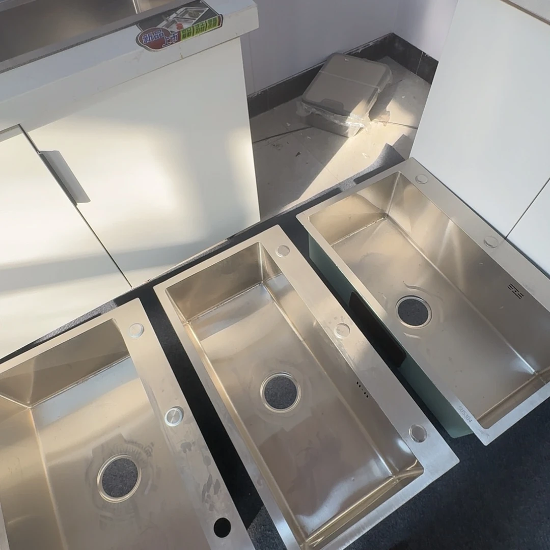 方形款68.45不锈钢圆龙头全套