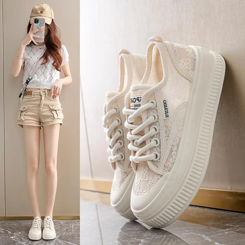 配裙子小白鞋女2025新款夏季爆款百搭蕾丝透气网鞋薄款运动休闲鞋