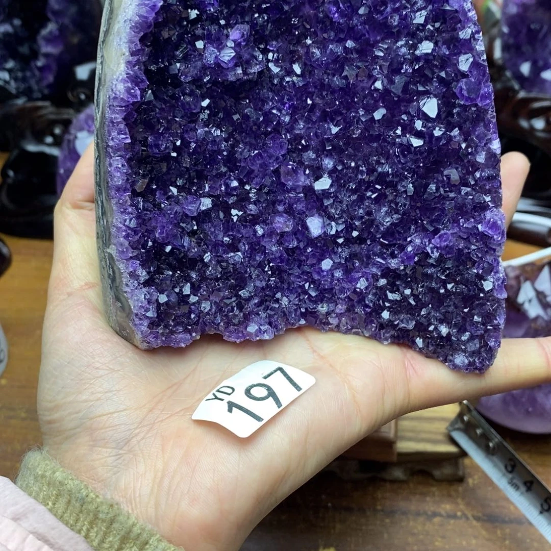 水晶大型摆件（非配饰）未镶嵌