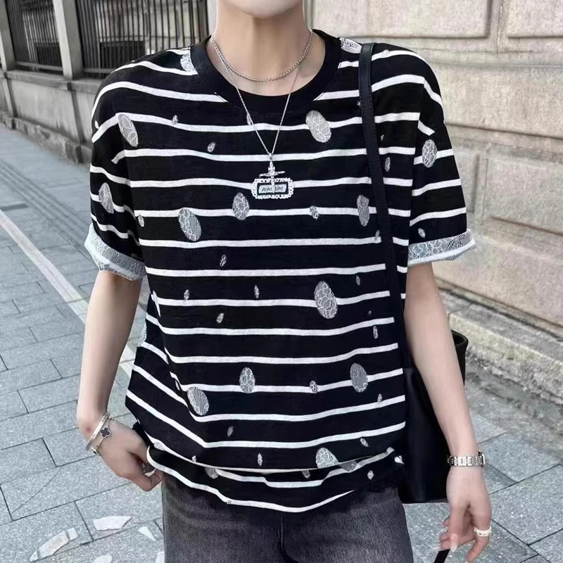 2025夏装T恤女蕾丝破洞条纹短袖T恤女宽松中长款短袖T恤女