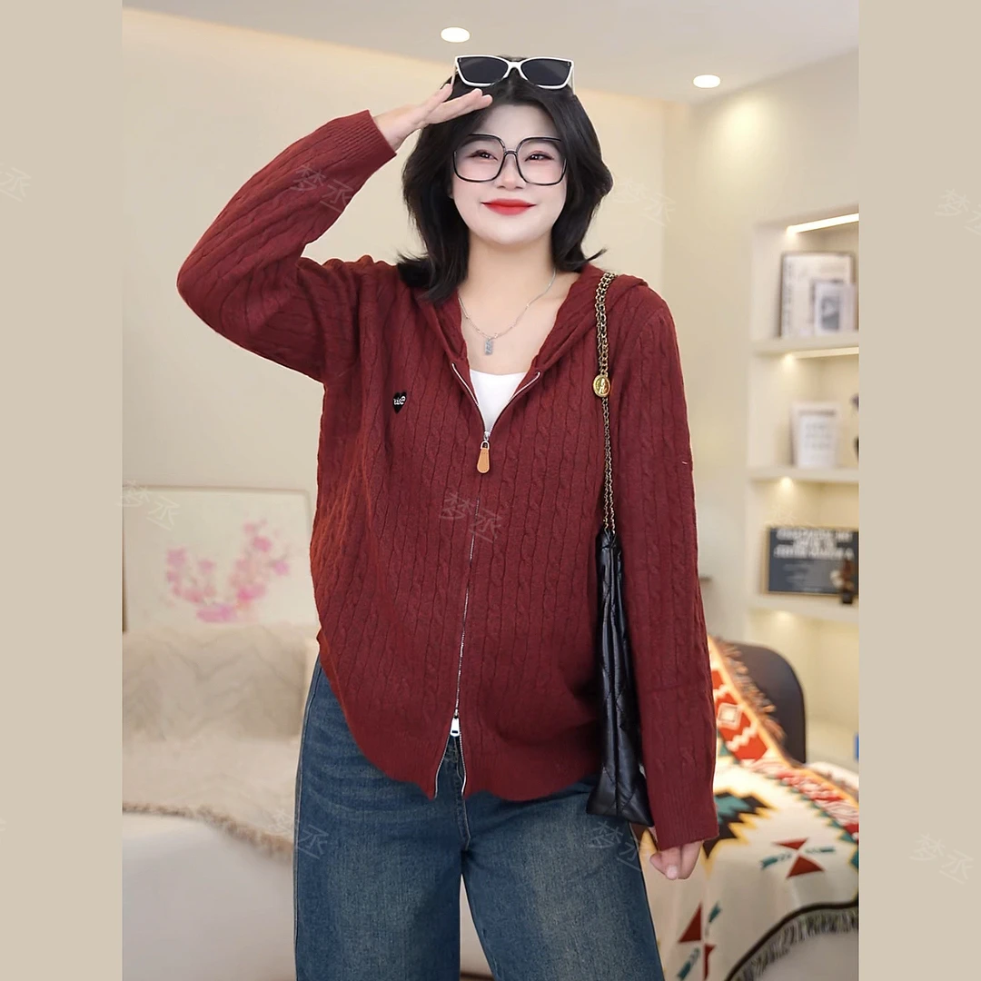 梦丞-大码女装胖mm冬季刺绣显瘦遮肉V领连帽长袖针织开衫上衣