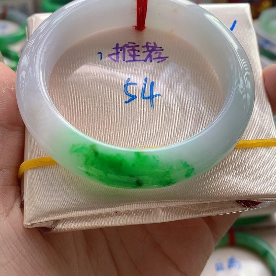 翡翠未镶嵌手镯7号