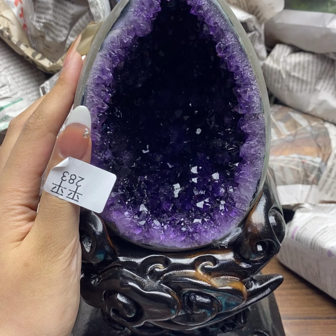 乌拉圭未镶嵌紫晶