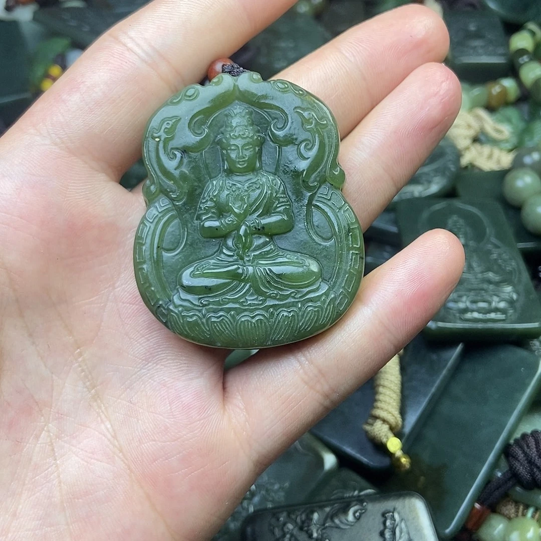 和田玉（糖玉）未镶嵌挂件