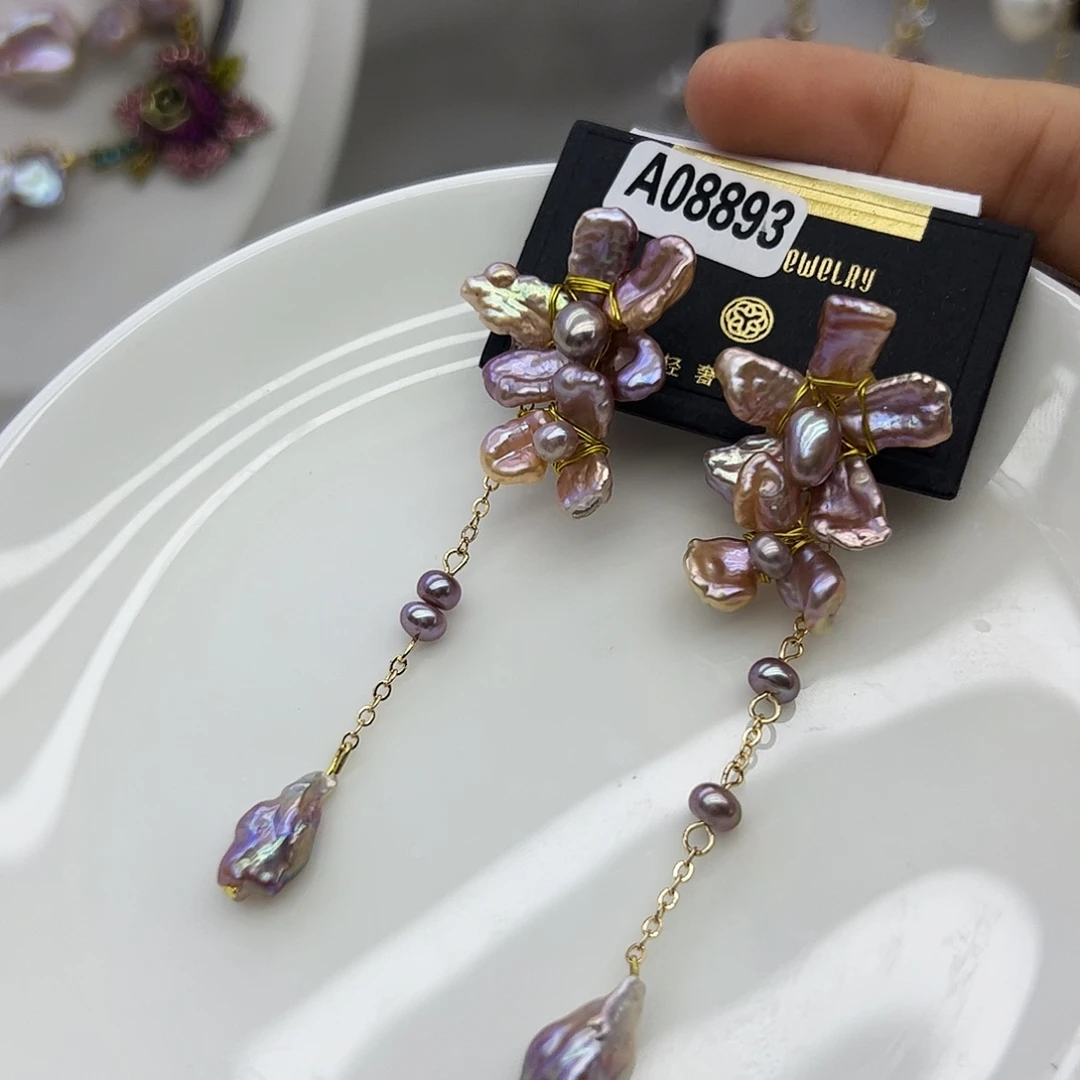 淡水珍珠银S925镶嵌耳饰