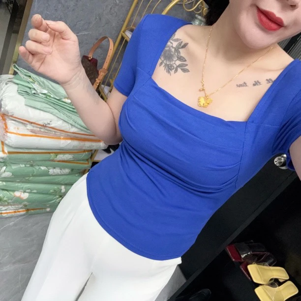 【相老板】精选新品-1651-夏季方领褶皱带胸垫上衣