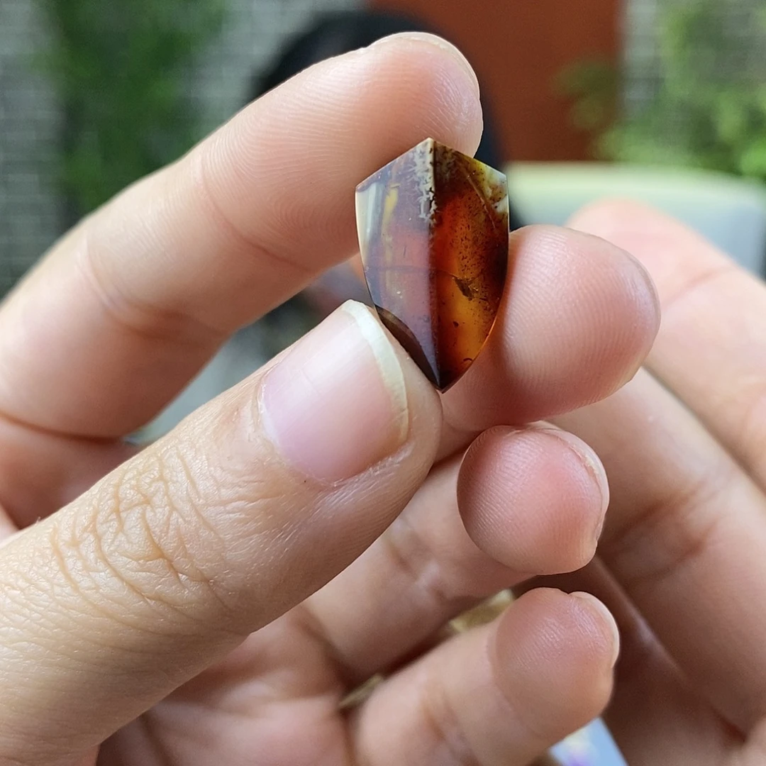 蜜蜡裸石未镶嵌蜜蜡盾牌