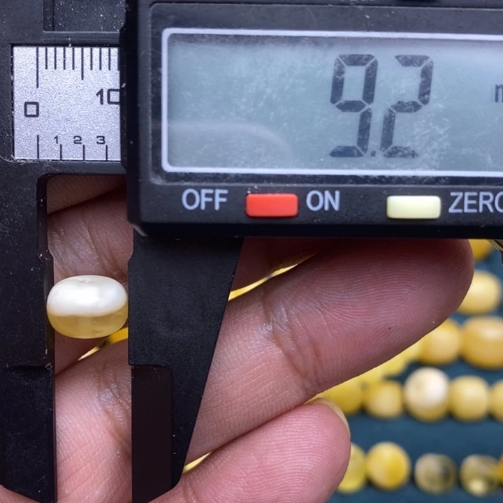 琥珀未镶嵌裸石13号9.2*6.1