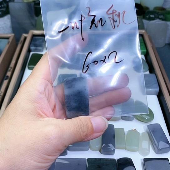 未镶嵌和田玉珠宝半成品K****C