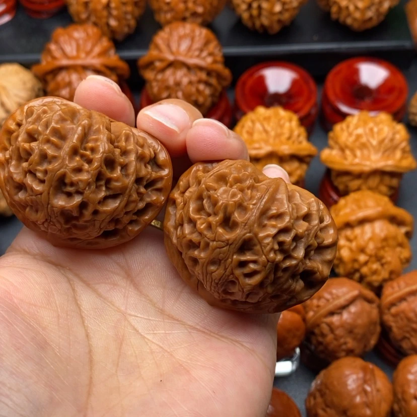 【闪购商品】文玩核桃把件44宫灯