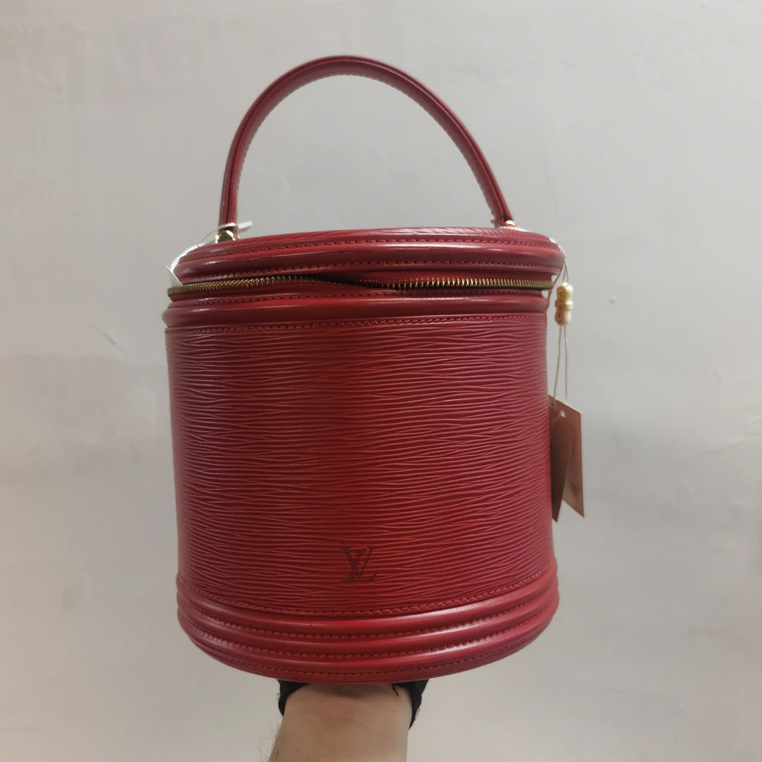 95新 LouisVuitton/路易威登 红色水波纹epi圆筒手提包31-21