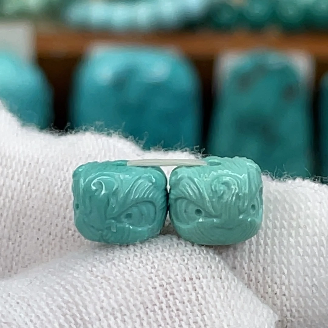 绿松石未镶嵌挂件