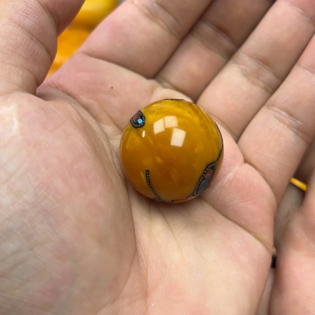 未镶嵌吊坠(不含链)蜜蜡