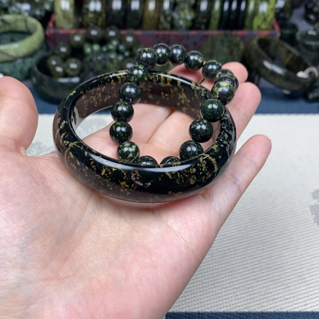 刘***麟蛇纹石玉未镶嵌手镯59.8mm