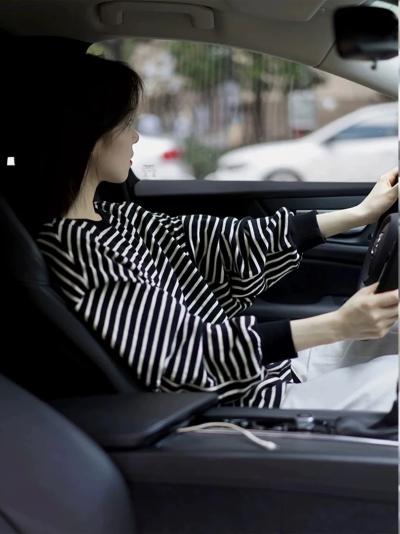 6677 慵懒条纹面膜舒适女T