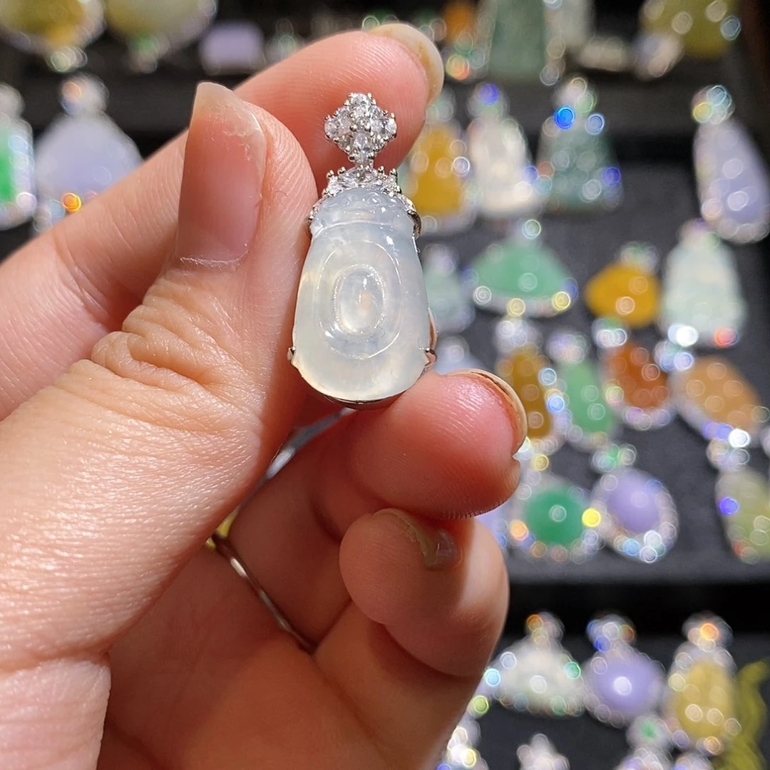颈饰银S925镶嵌翡翠天然翡翠