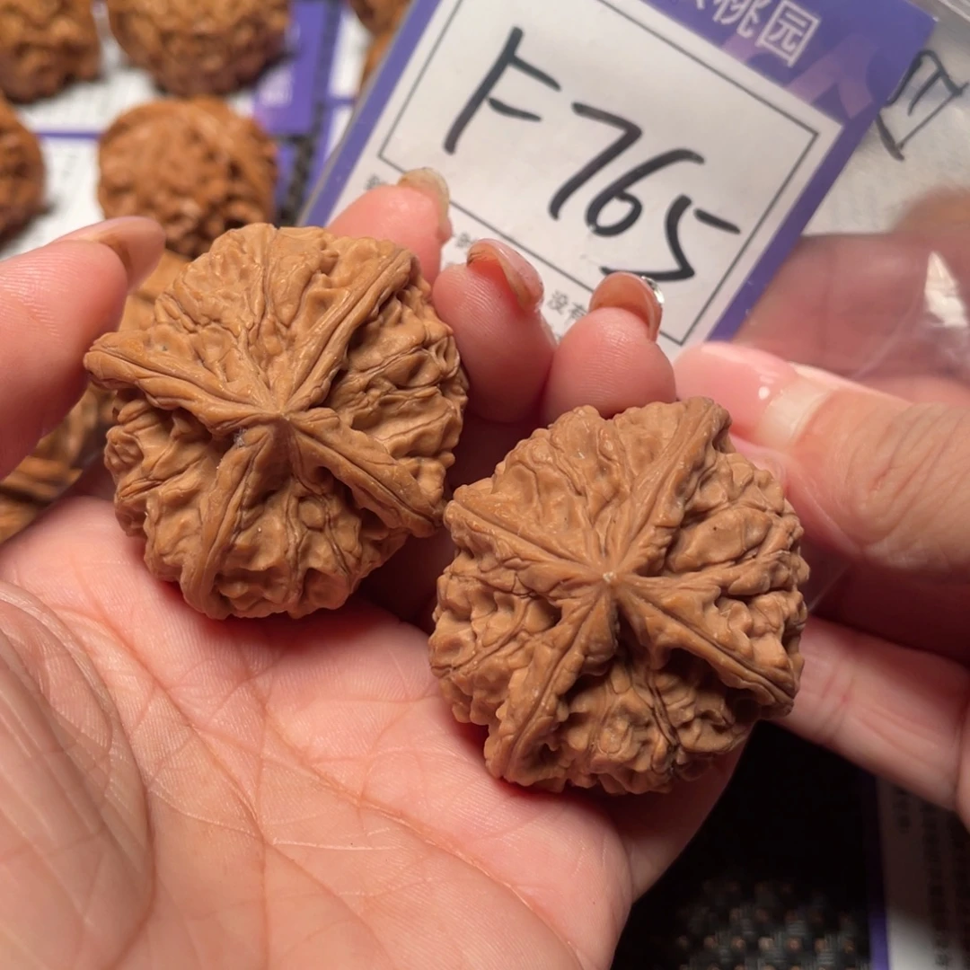 ༄***࿐把件文玩核桃765号玉玺四棱44