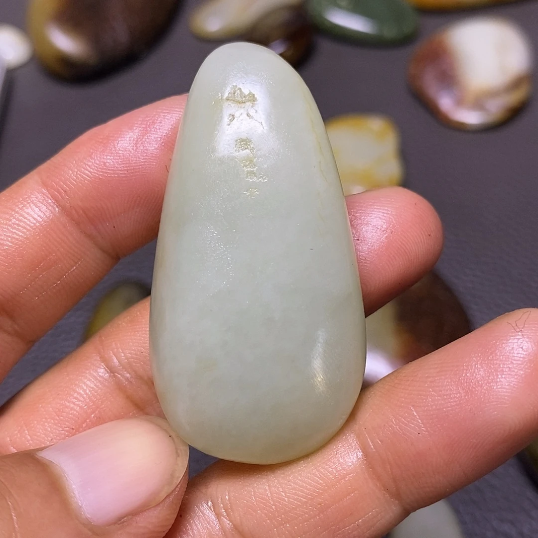 未镶嵌和田玉挂件