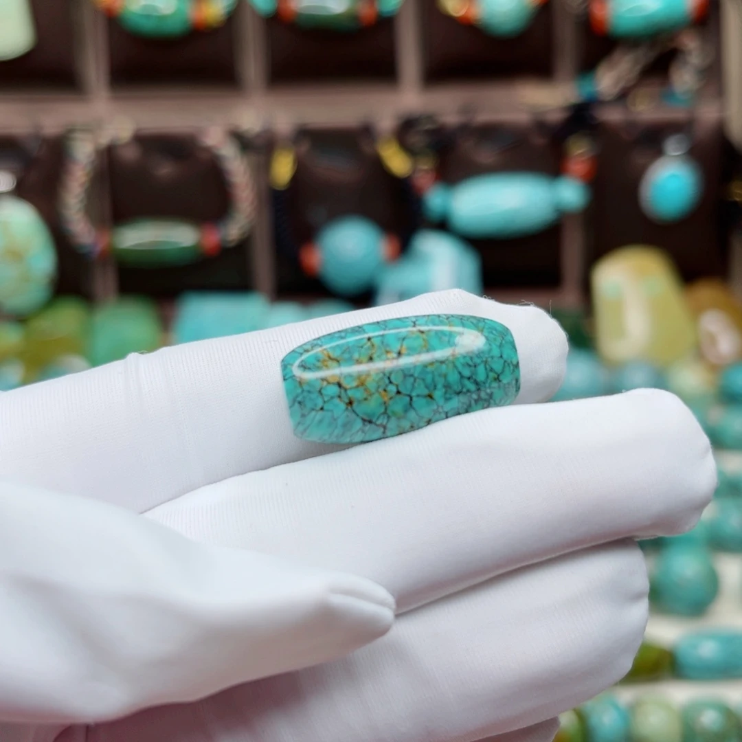 绿松石未镶嵌纯天然原矿绿松石