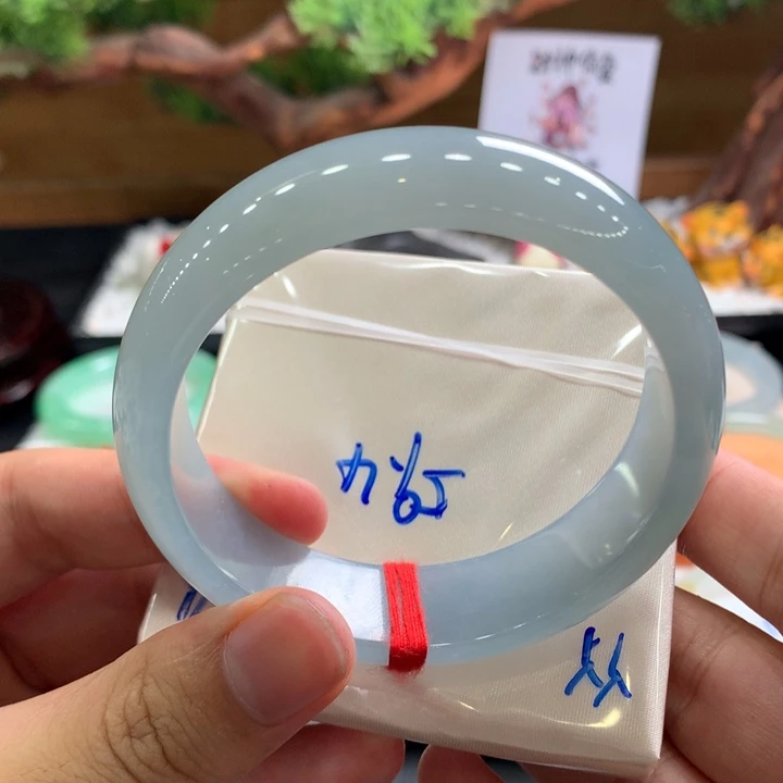 翡翠手镯未镶嵌96号