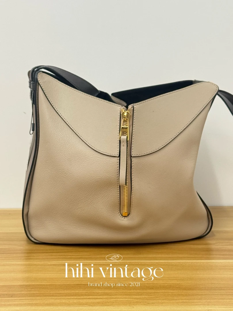 99新 LOEWE/罗意威 Loewe 罗意威 吊床包/14037103/XB