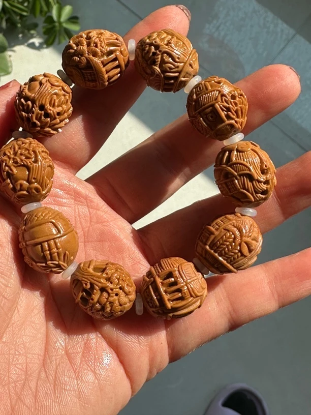 橄榄核雕风景手串