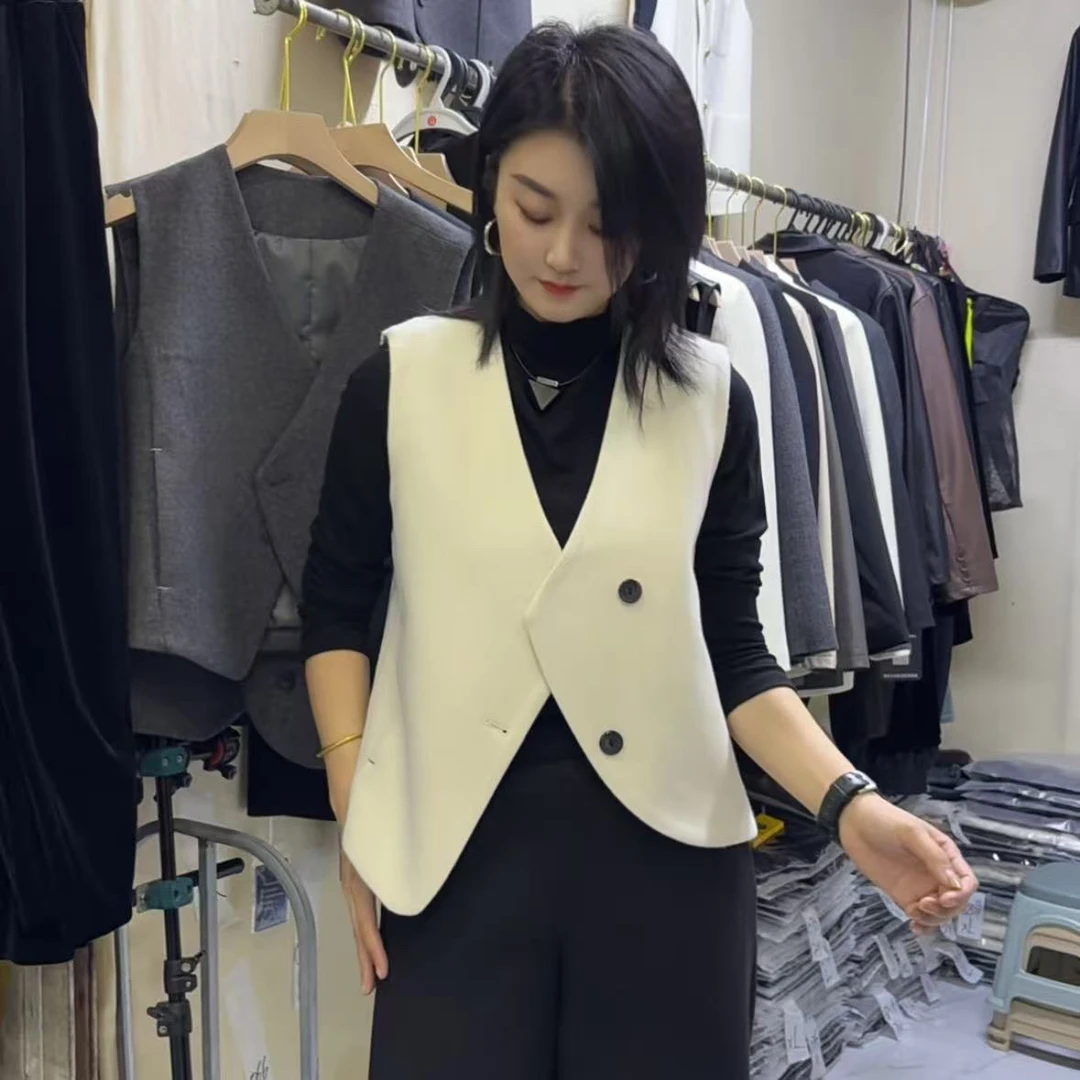 601款秋冬欧货洋气毛呢马甲百搭款（衣长55）