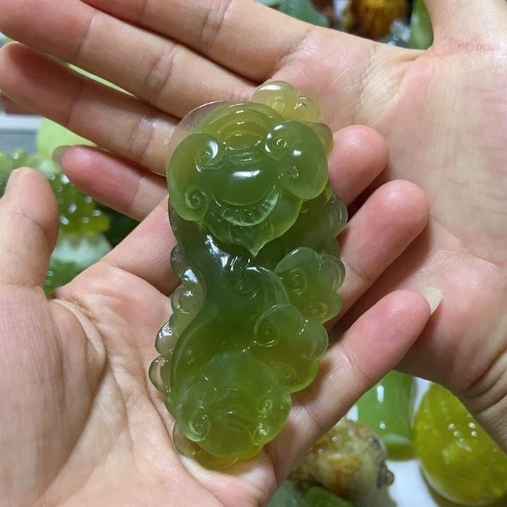 【闪购商品】未镶嵌蛇纹石玉把件穿****期