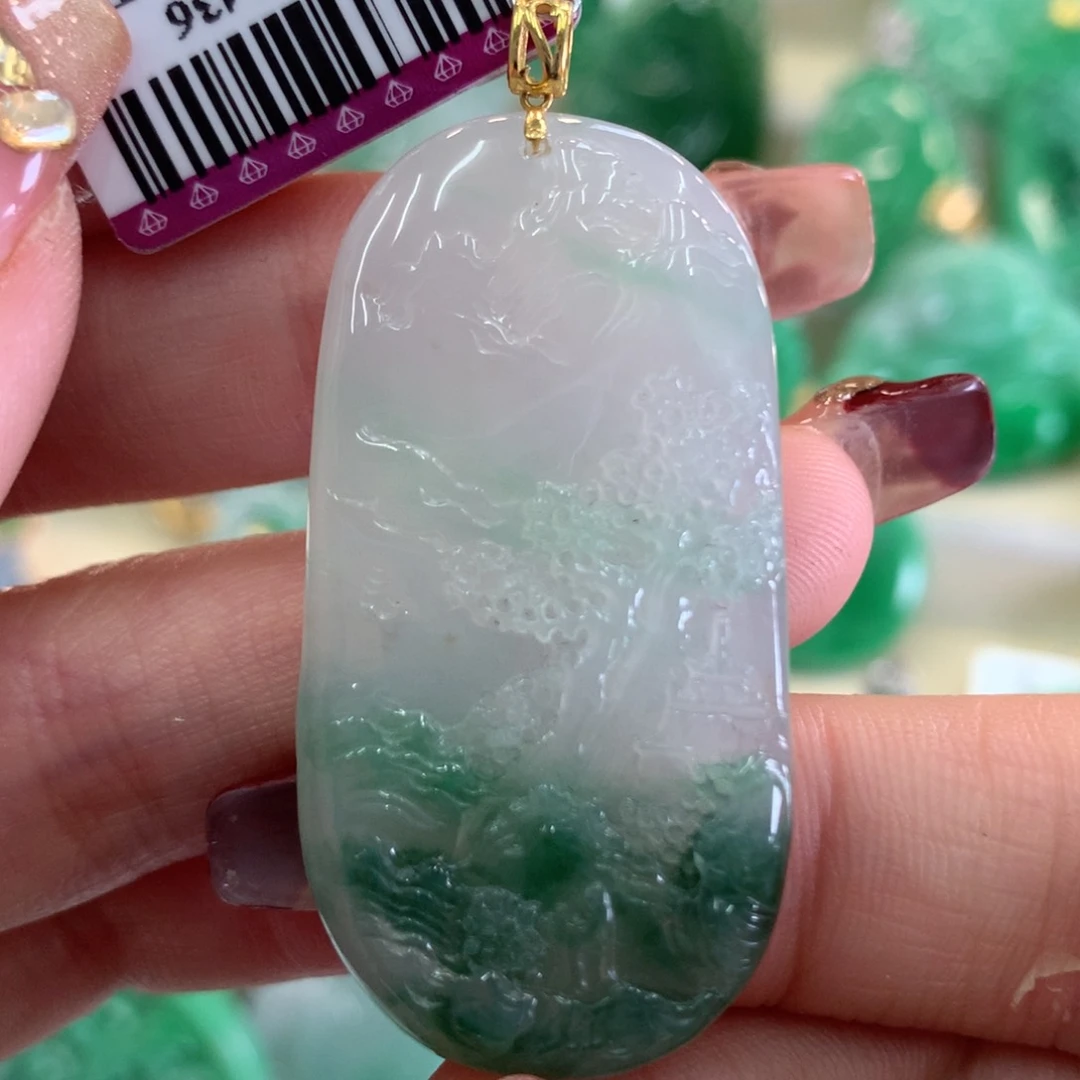 翡翠吊坠(不含链)18K金镶嵌