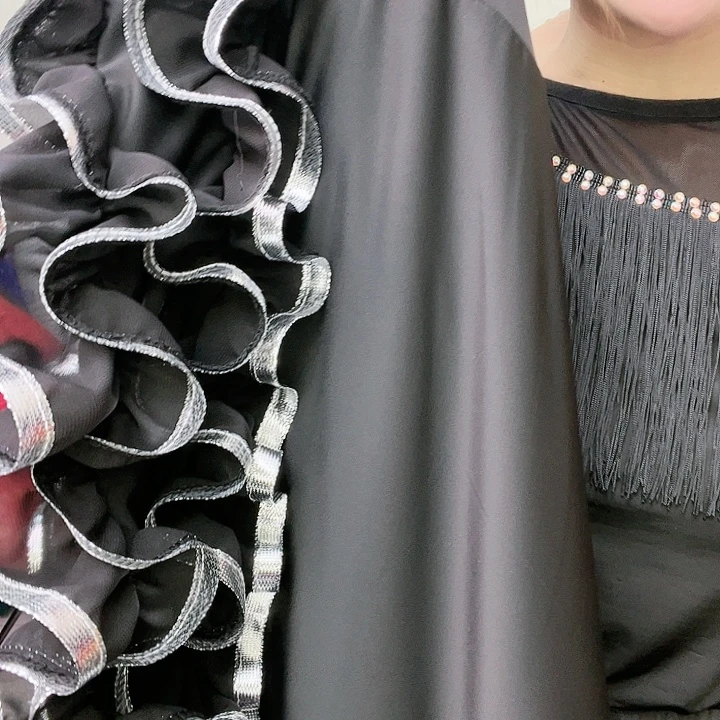 交谊舞和舞蹈艺术于