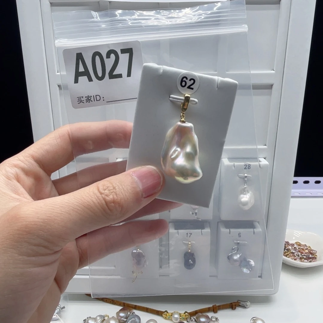 合金颈饰淡水珍珠