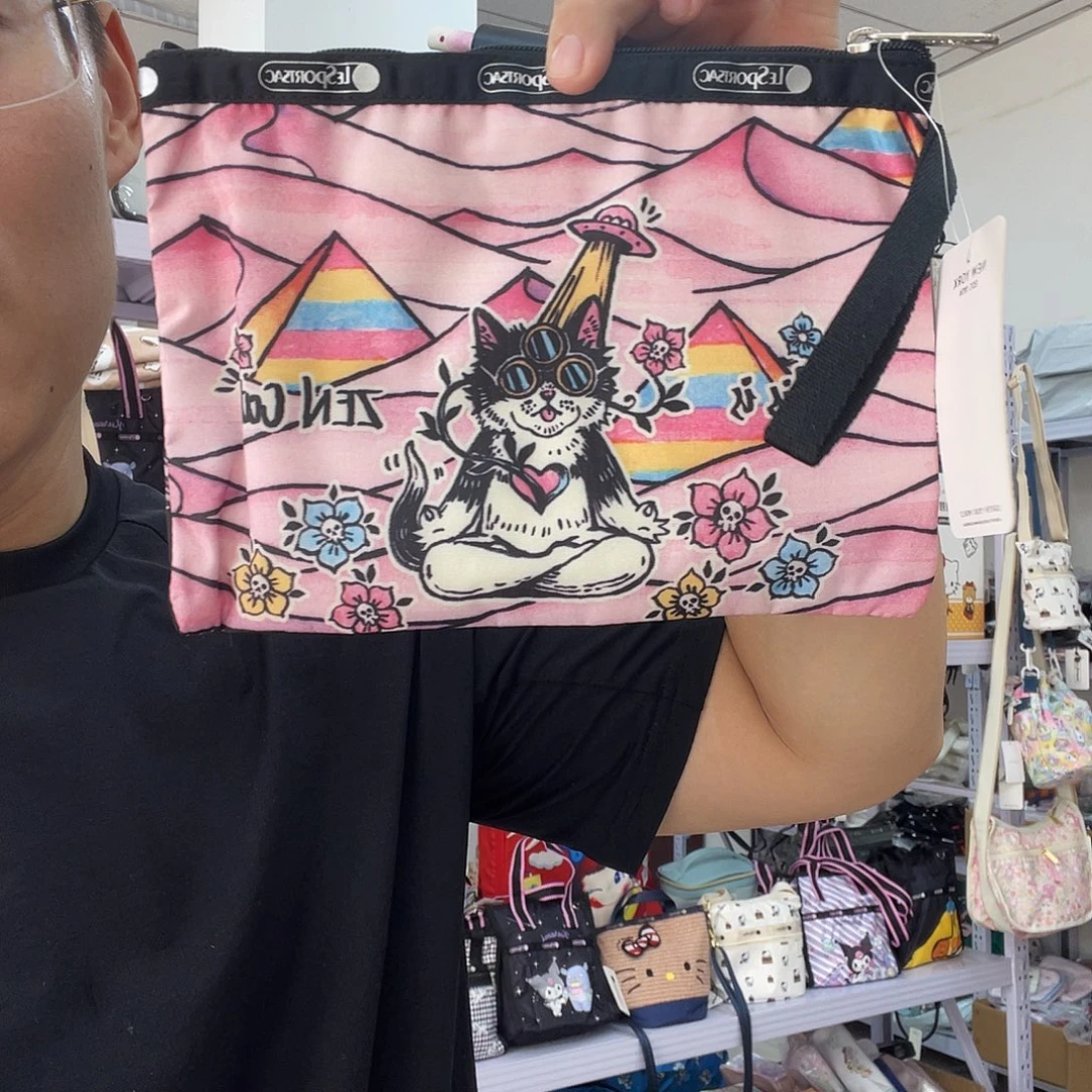 PU化妆包等产品和产品