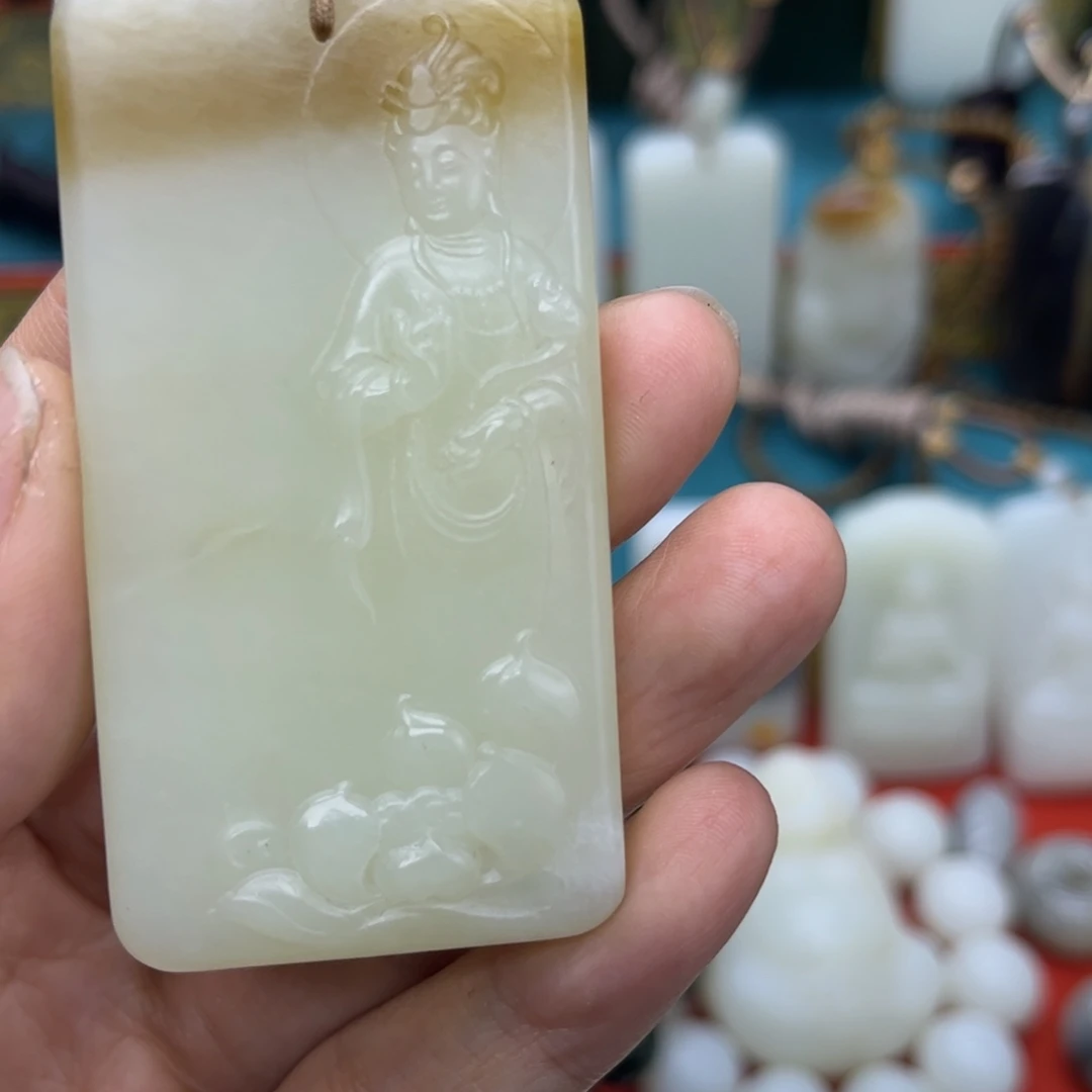 和田玉未镶嵌挂件