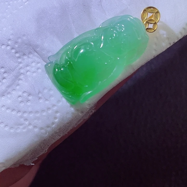 颈饰18K金镶嵌翡翠翡翠