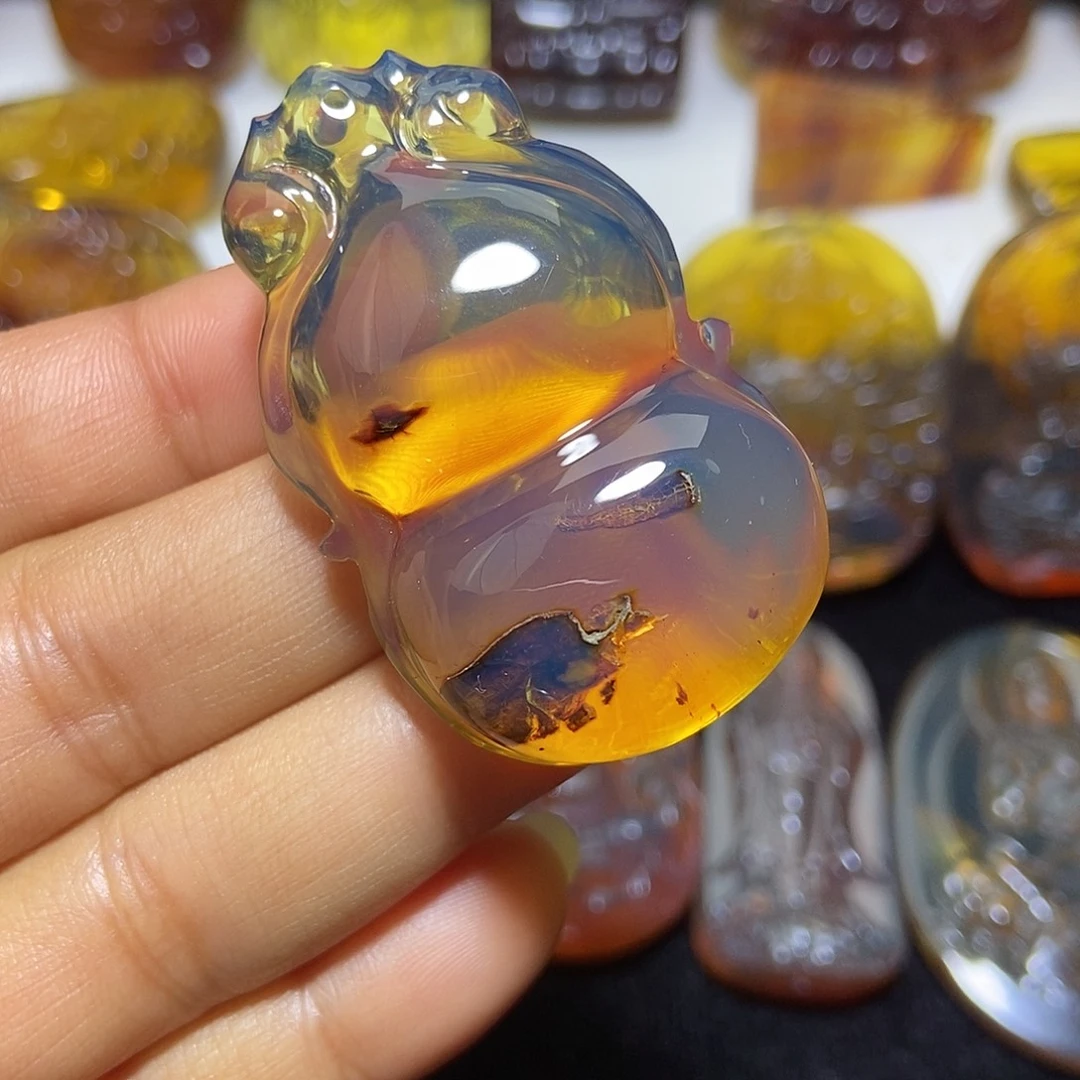 琥珀未镶嵌颈饰缅甸天然琥珀吊坠