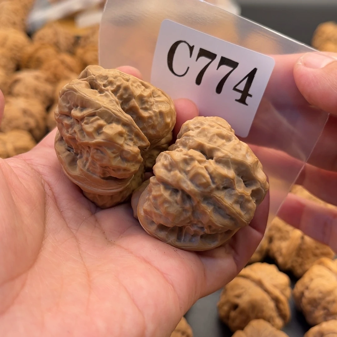 咳***把件桃核蛙蛙福利44