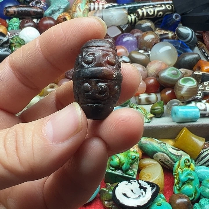 @***福玛瑙/玉髓未镶嵌颈饰