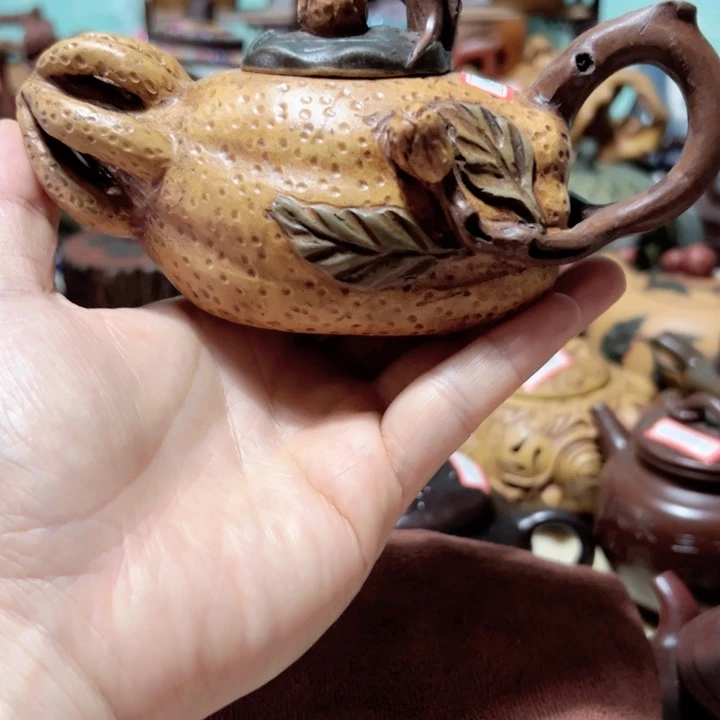 茶壶紫砂紫砂壶收藏起来了