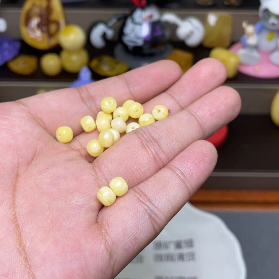 未镶嵌琥珀珠宝奇石多样性发其一