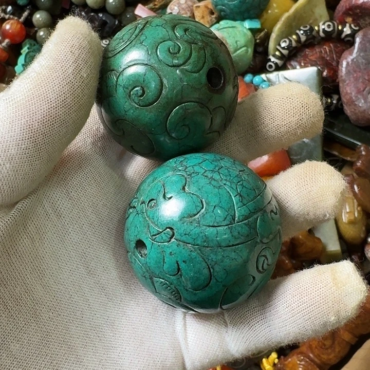 冯***其和田玉未镶嵌挂件