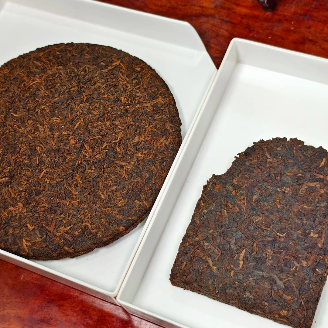 一砖91007樟香砖+ 半斤96005组合  六通六堡茶