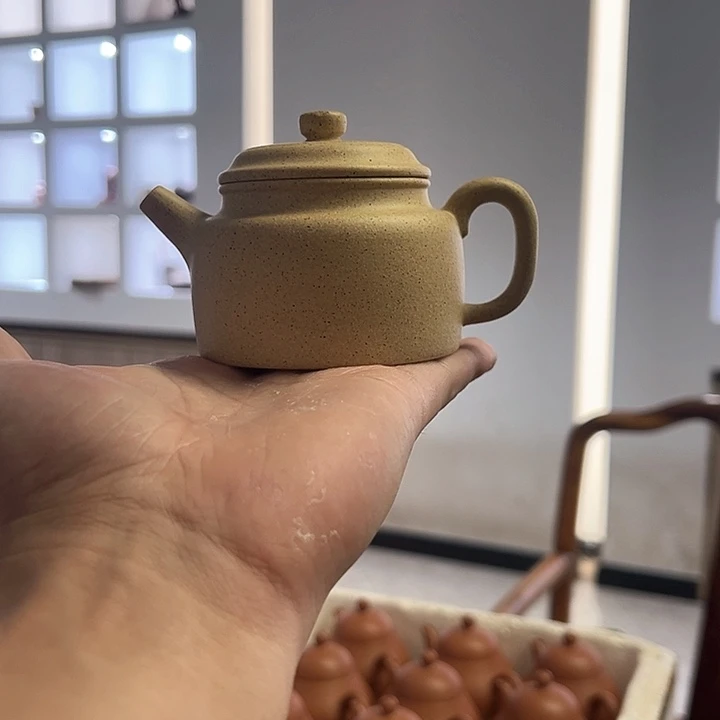 茶壶紫砂y*c半手，芝麻绿德中