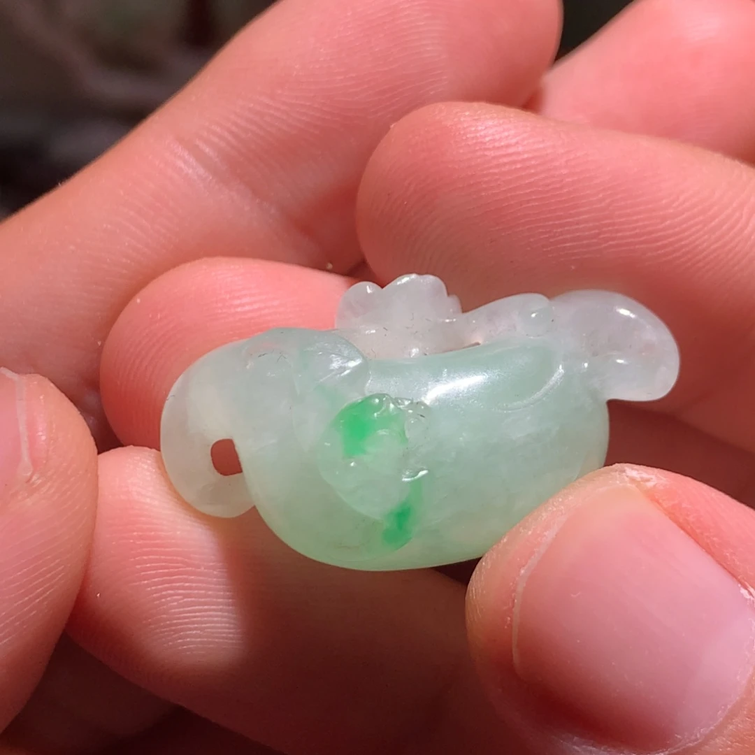 未镶嵌挂件翡翠翡翠菱角