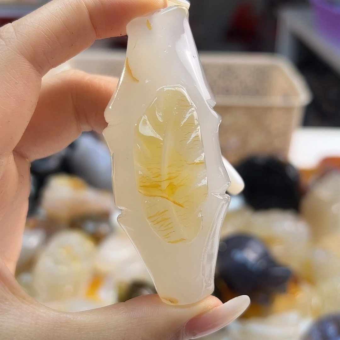 玛瑙/玉髓未镶嵌吊坠(不含链)