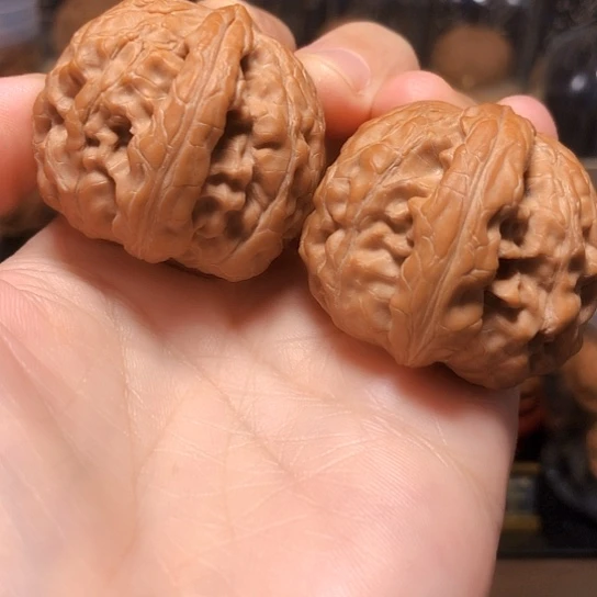 左*一高端小众：精品核鼎