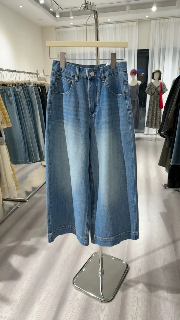 新款高腰显瘦百搭遮胯直筒复古水洗垂感撞色牛仔裤