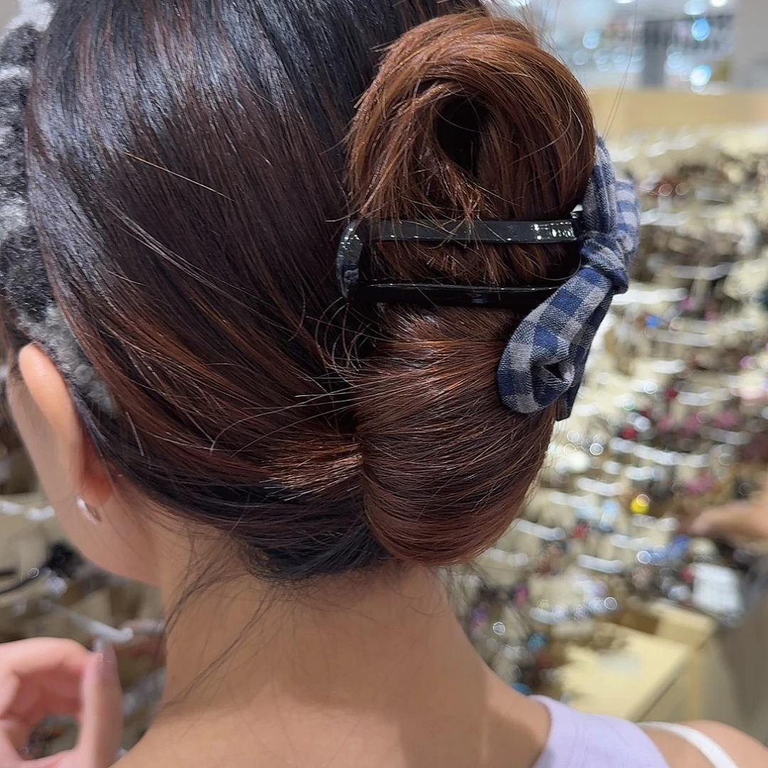 布艺铁合金蓝格子蝴蝶结懒人夹