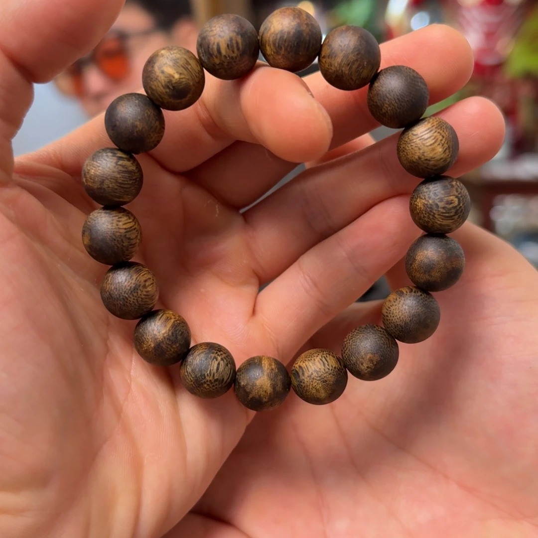 手串沉香高等级 99沉水浮 12mm圆珠