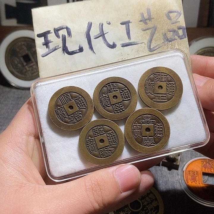 铜现代翻砂制作工艺品